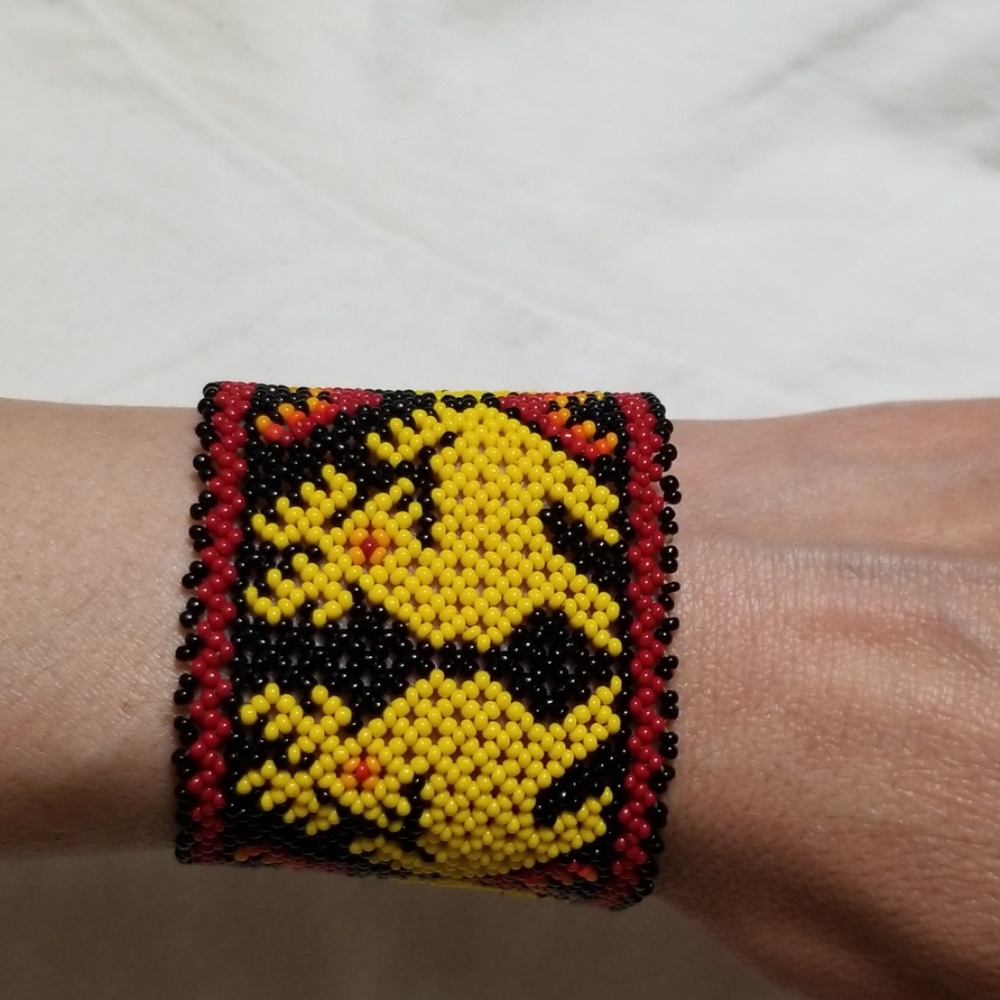 HUICHOL ART
